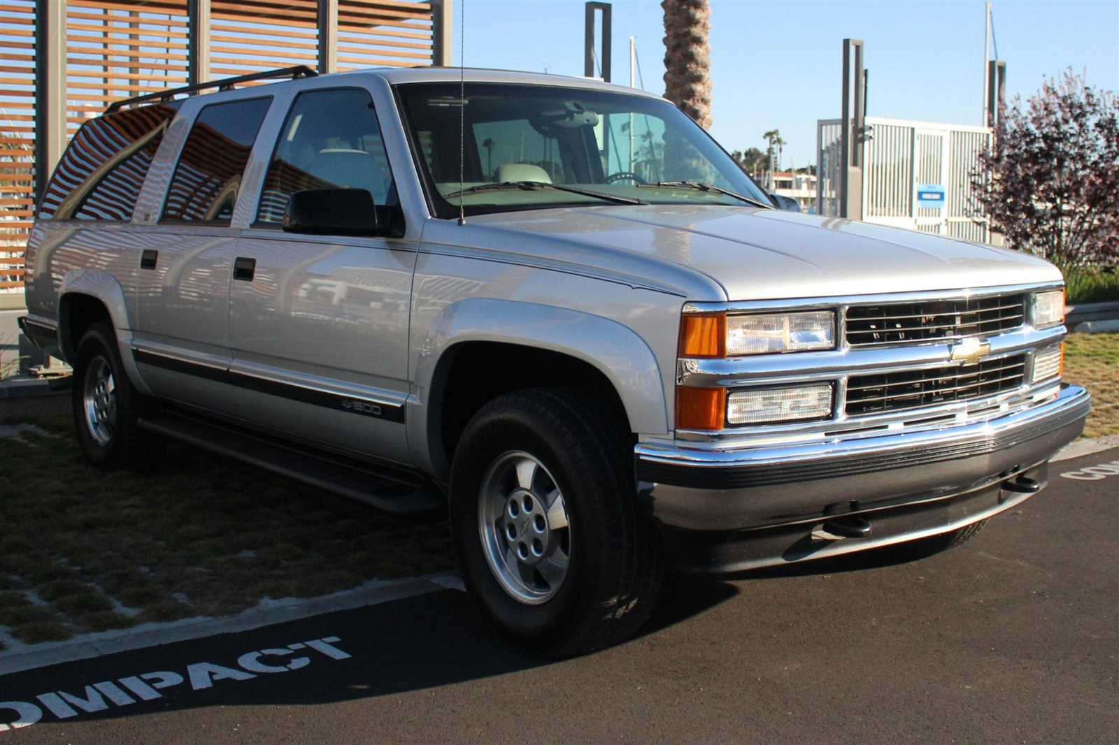 1997 chevy suburban owners manual