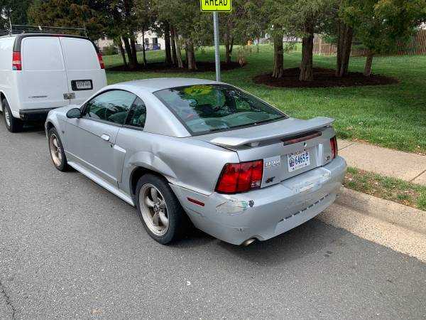 2001 ford mustang gt owners manual