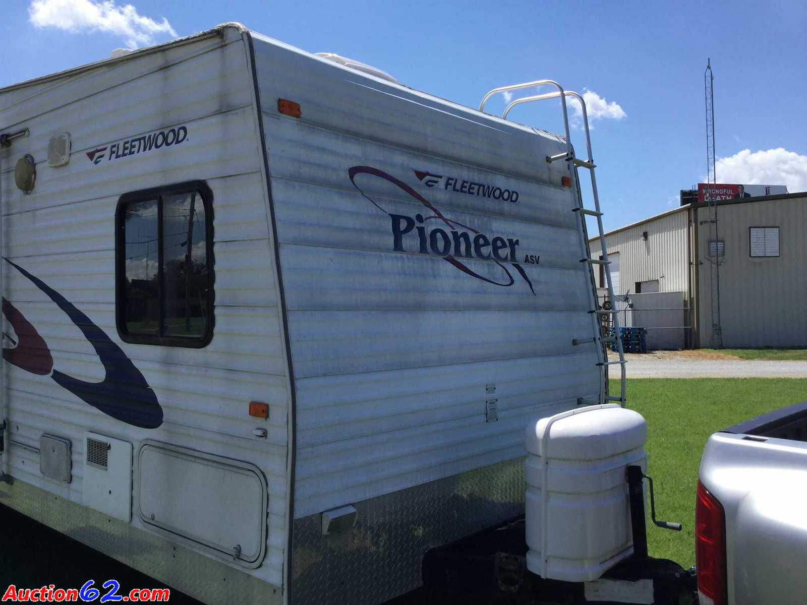 2005 fleetwood pioneer owners manual