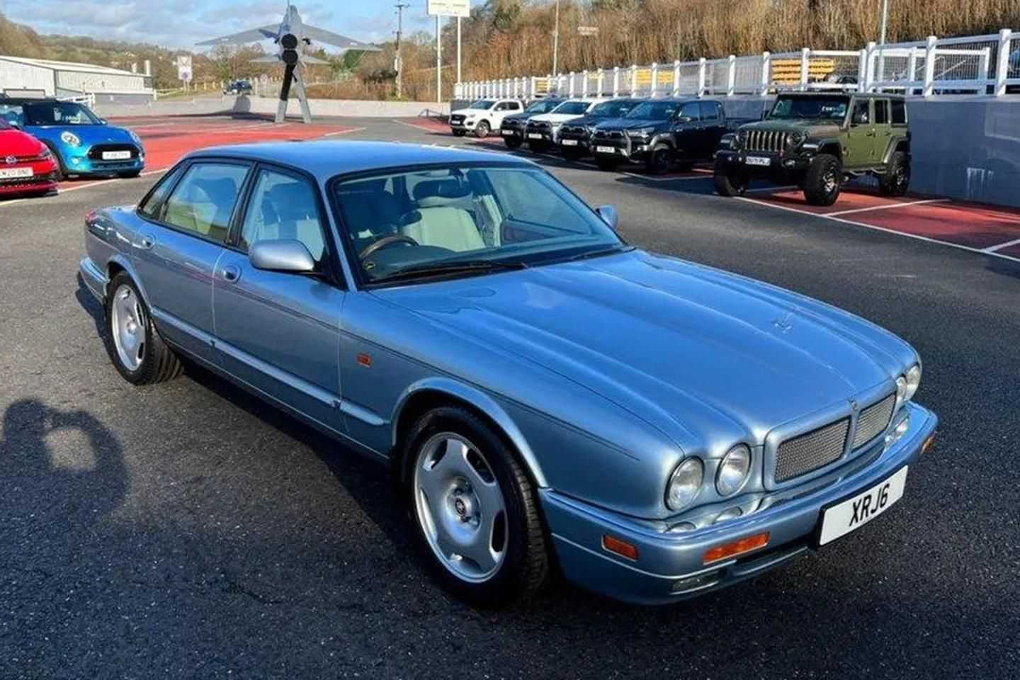 2005 jaguar xj8 owners manual