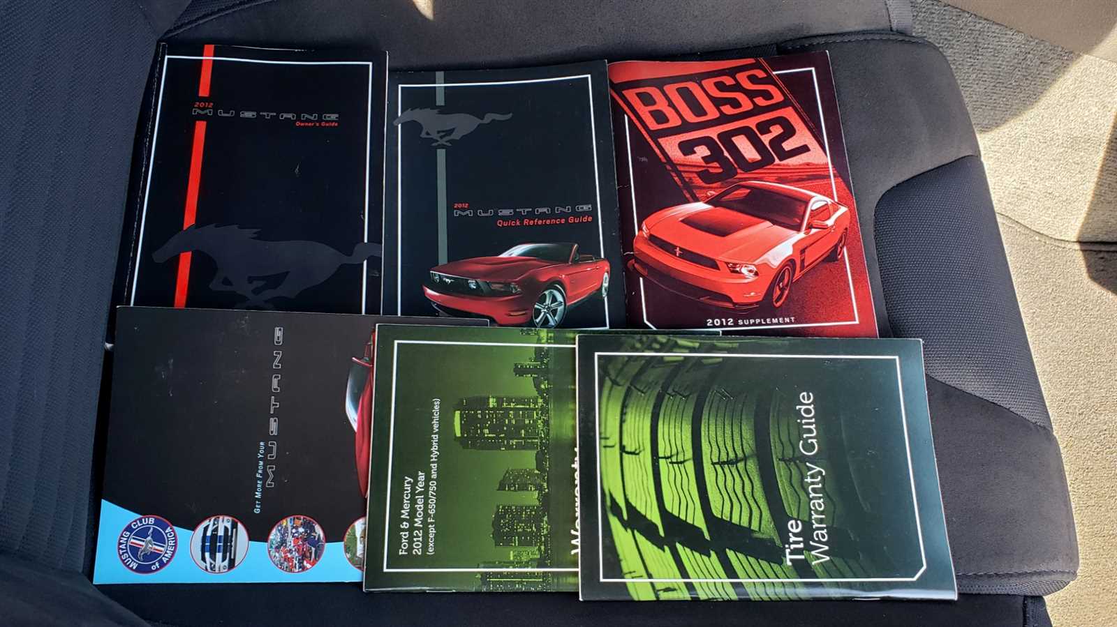 2012 ford mustang owners manual