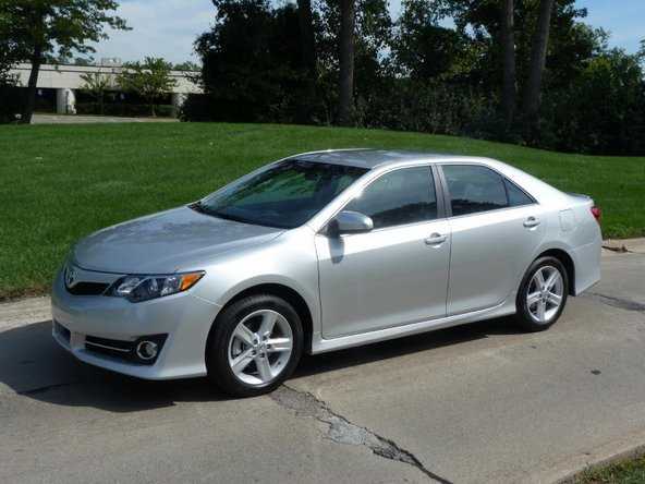 2012 toyota camry hybrid xle owners manual