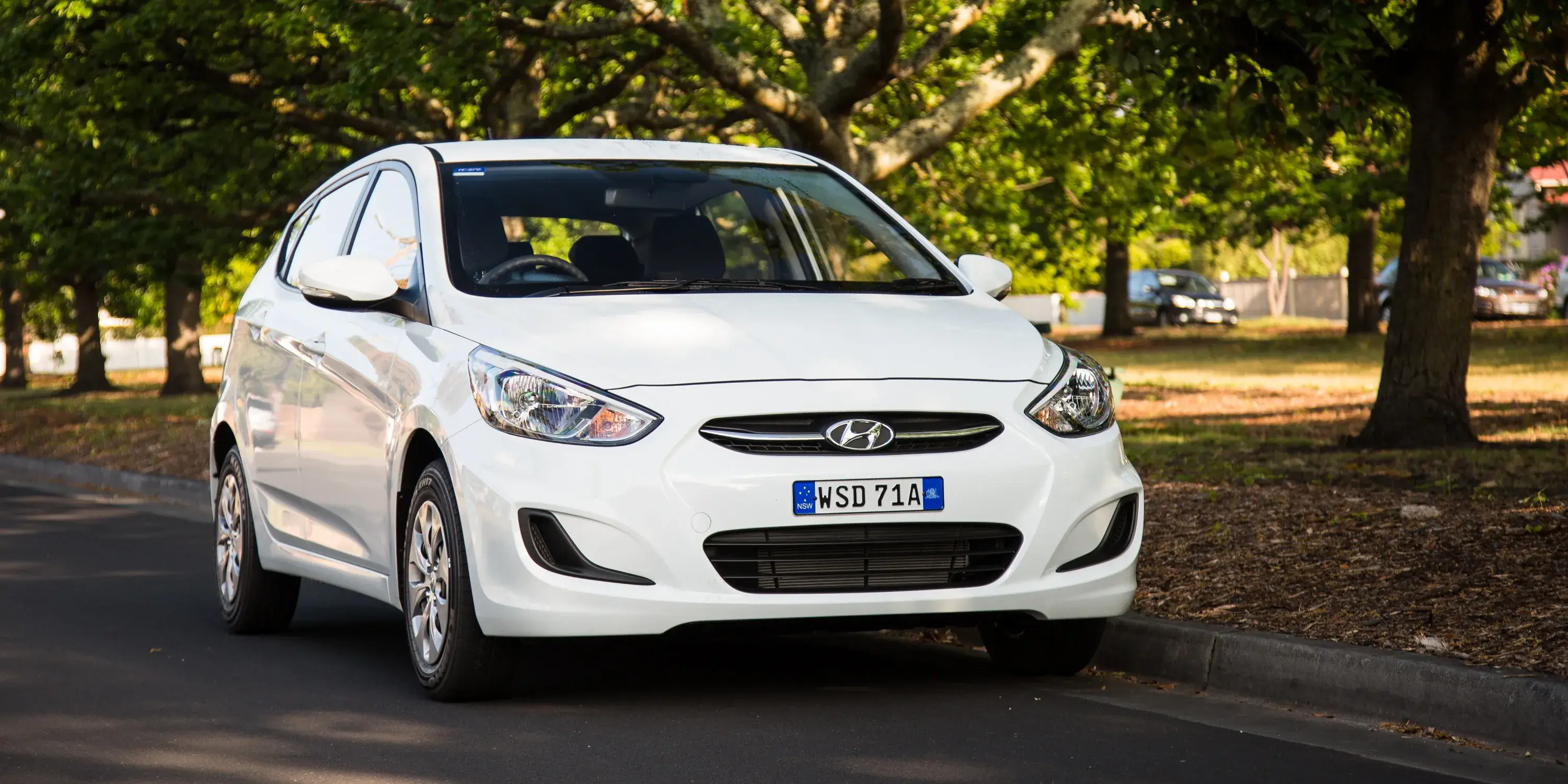 2016 hyundai accent owners manual