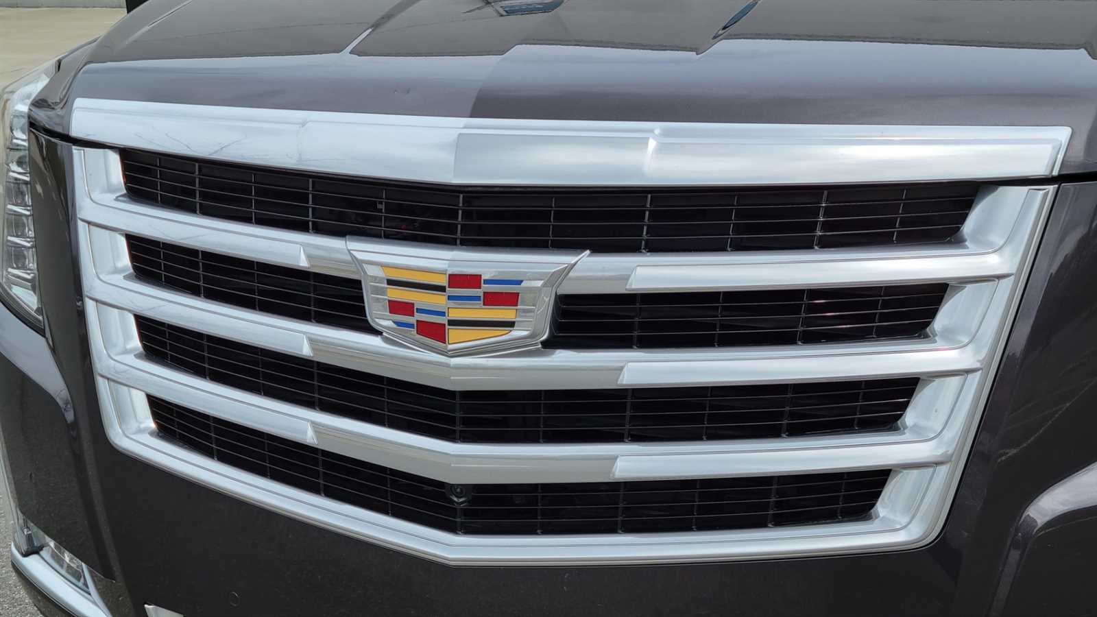 2018 cadillac escalade owners manual