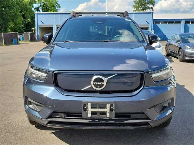 2022 volvo xc40 recharge owners manual