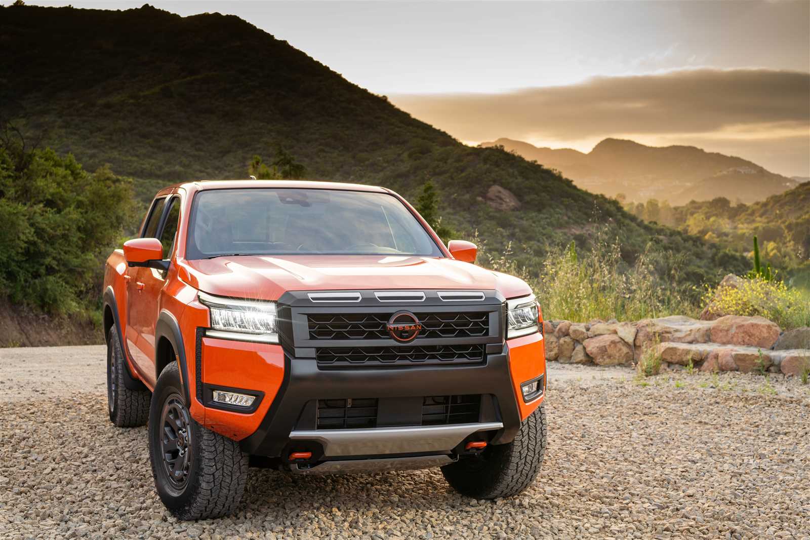 2024 nissan frontier owners manual