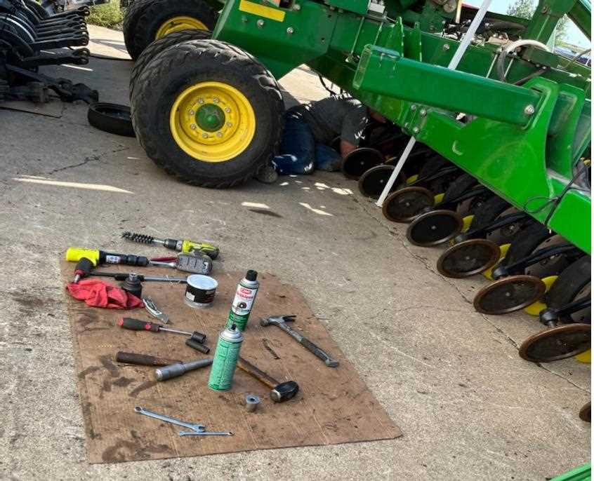 jd 750 drill owners manual