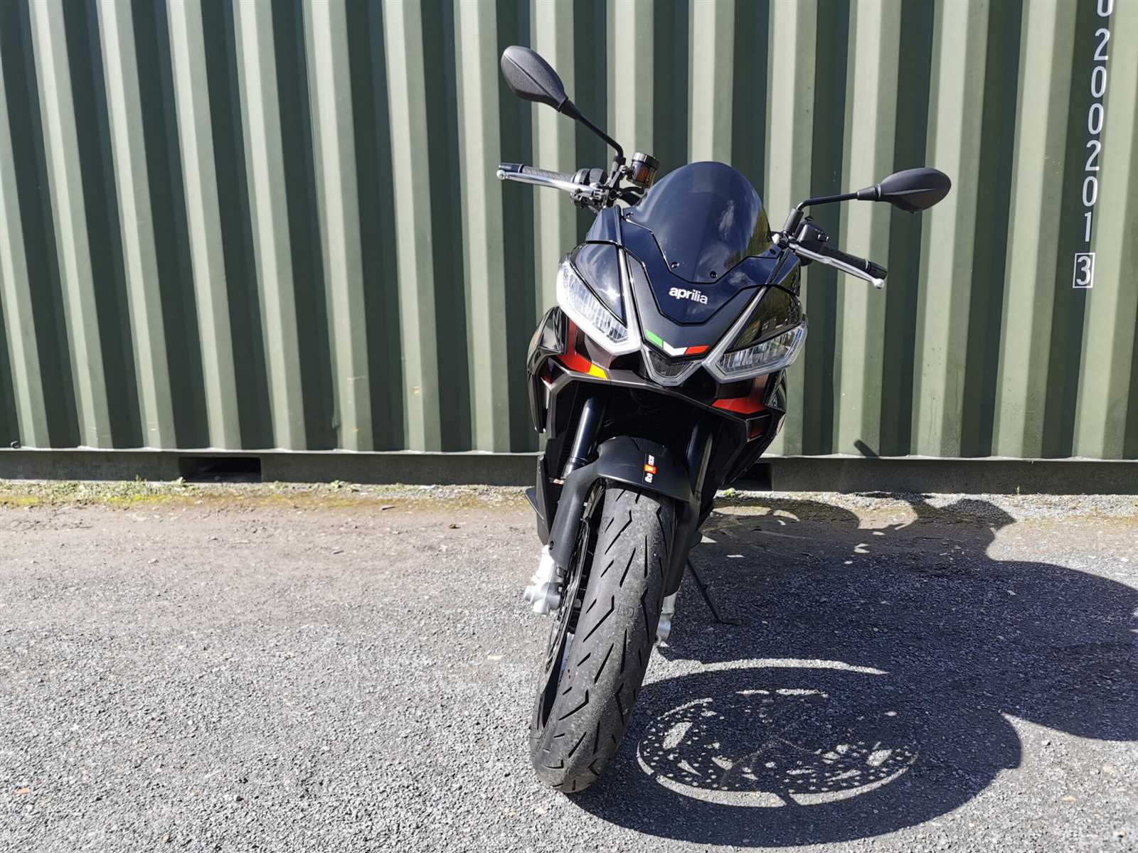 aprilia tuono 660 owners manual