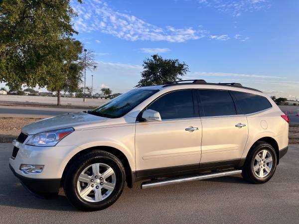 2012 chevy traverse owners manual