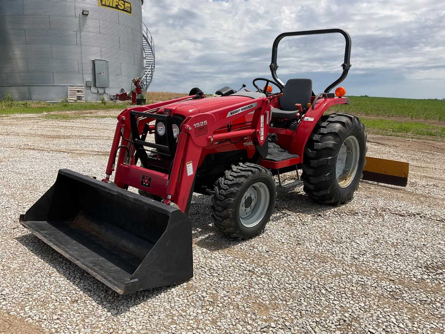 massey ferguson 1540 owners manual