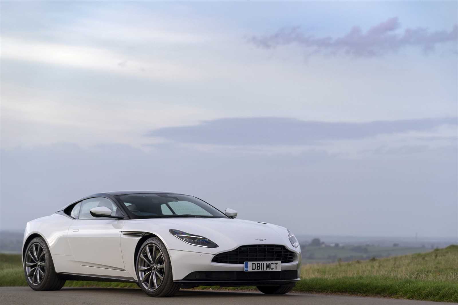 2019 aston martin vantage owners manual