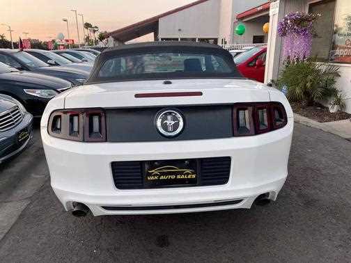 2013 ford mustang v6 owners manual