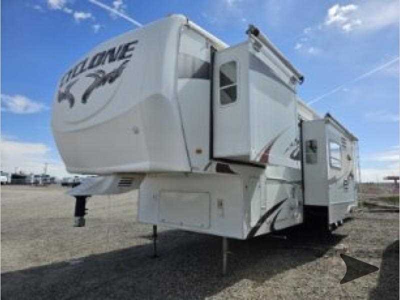 2008 heartland cyclone 4012 owners manual