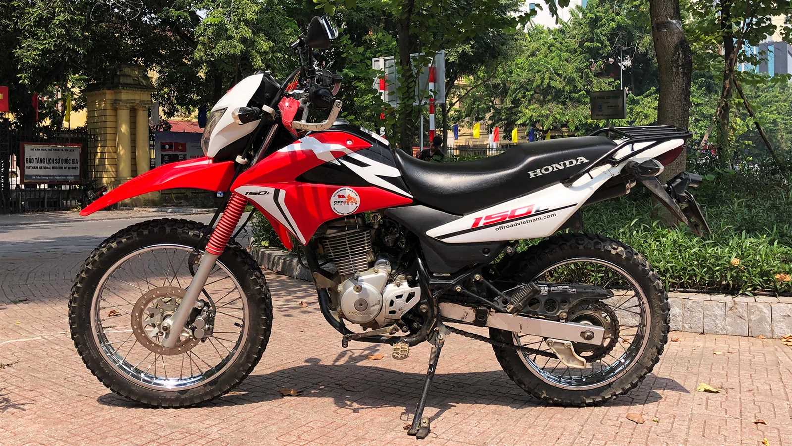 honda xr150l owners manual