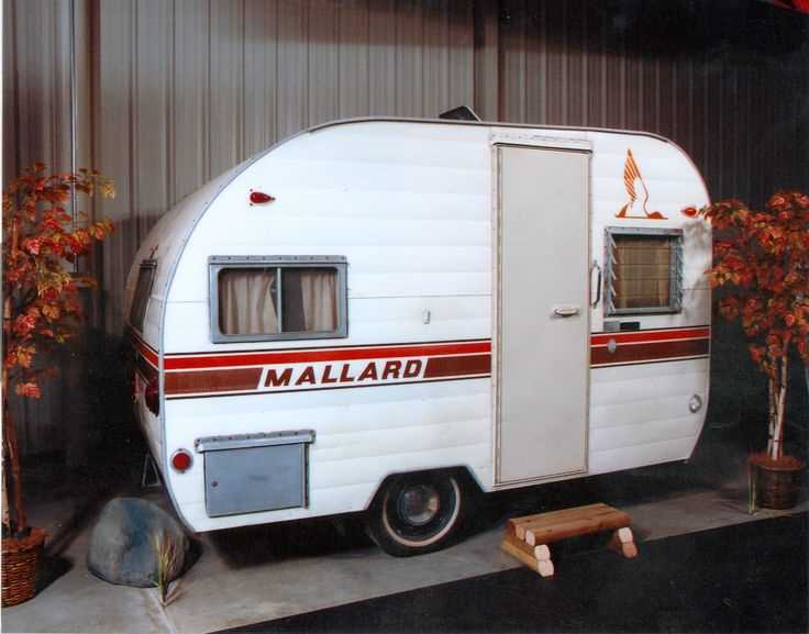 mallard travel trailer owners manual