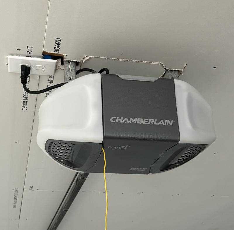 myq garage door opener owners manual