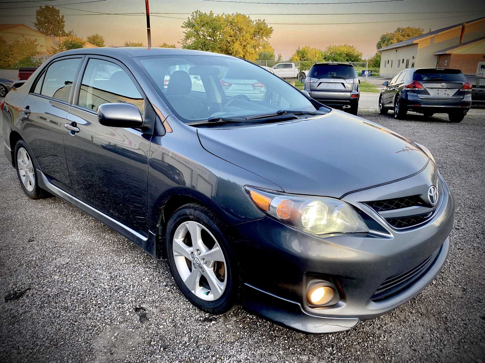 2013 toyota corolla owners manual