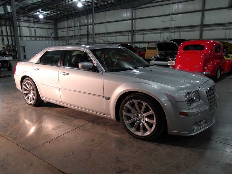 2006 chrysler 300 srt8 owners manual