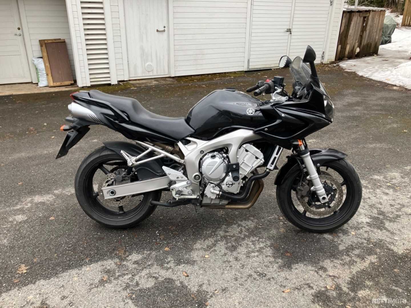 2005 yamaha fz6 owners manual