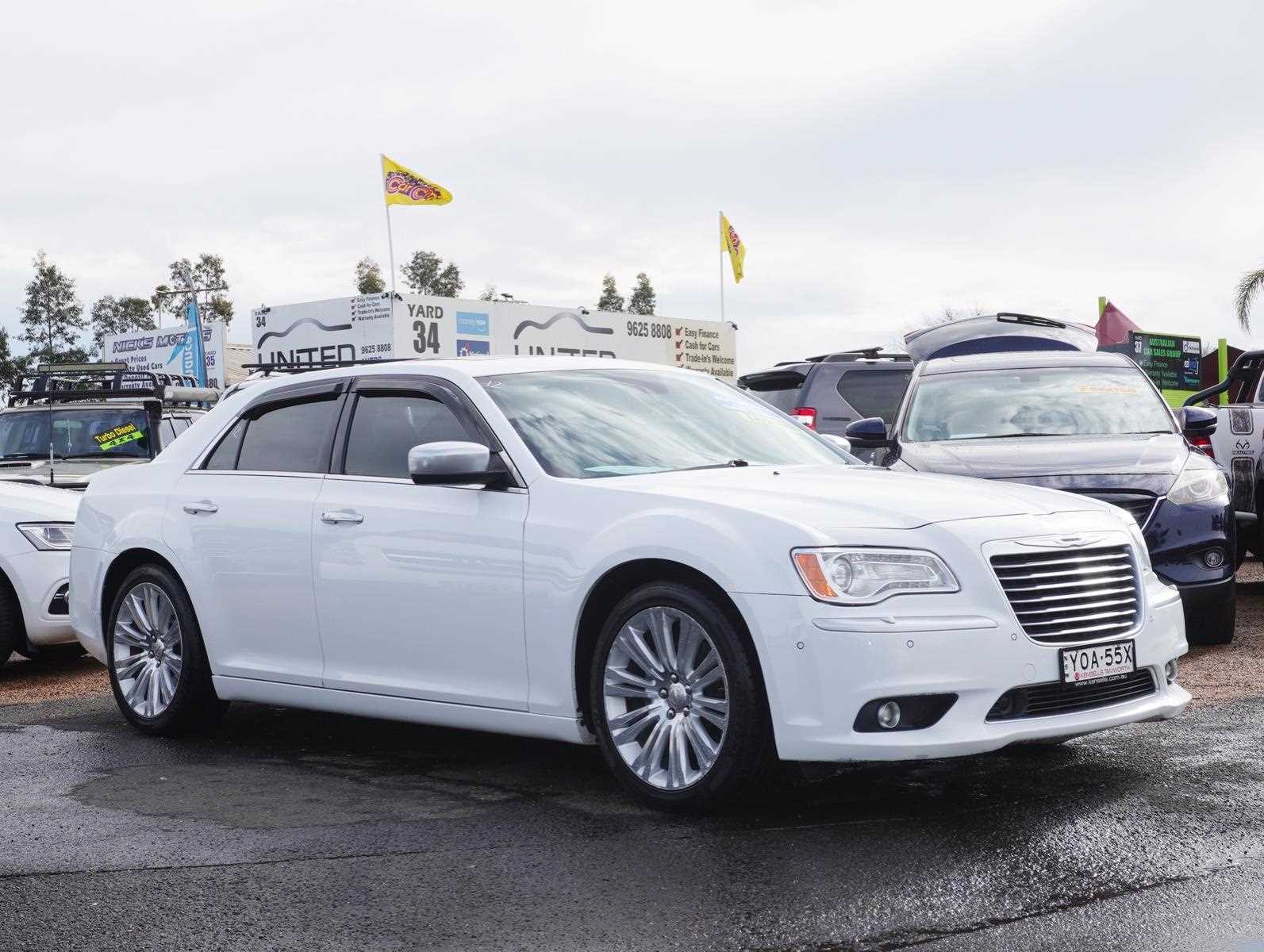 2013 chrysler 300s owners manual