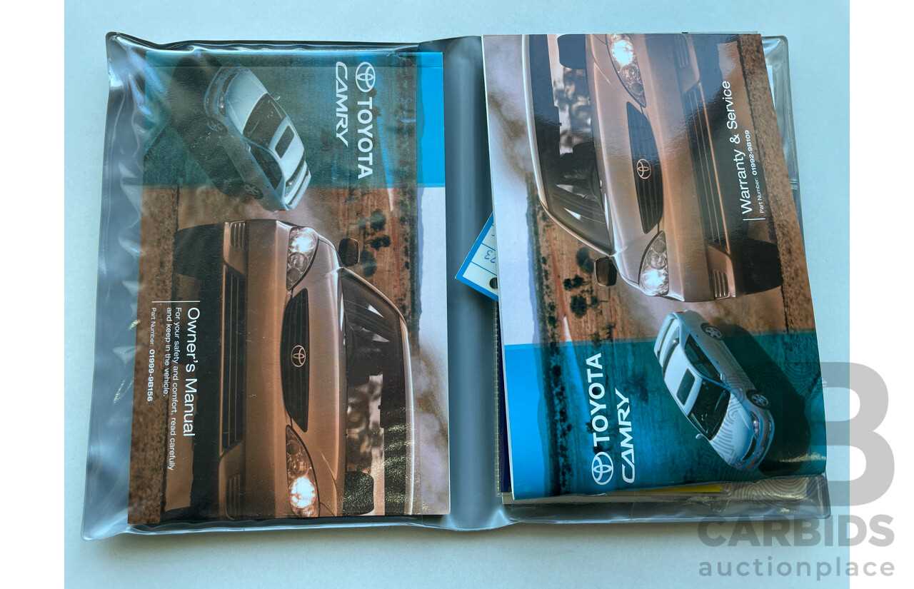 2004 toyota camry owners manual