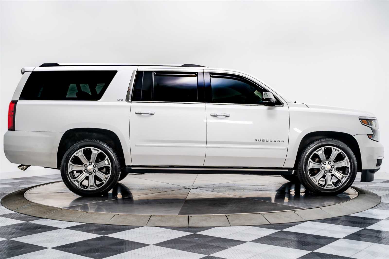 2016 chevrolet suburban owners manual